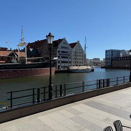 Motlawa Apartments - Old Town & River Viev, Fast Wifi Gdansk Ngoại thất bức ảnh